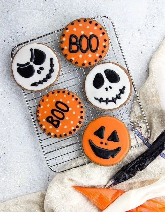 Des cookies d'Halloween gourmands et effrayants décorés pour les fêtes