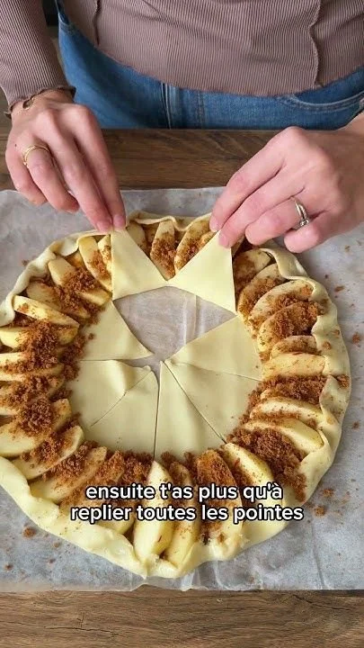 Recette de la tarte parfaite pour les fêtes avec garniture festive