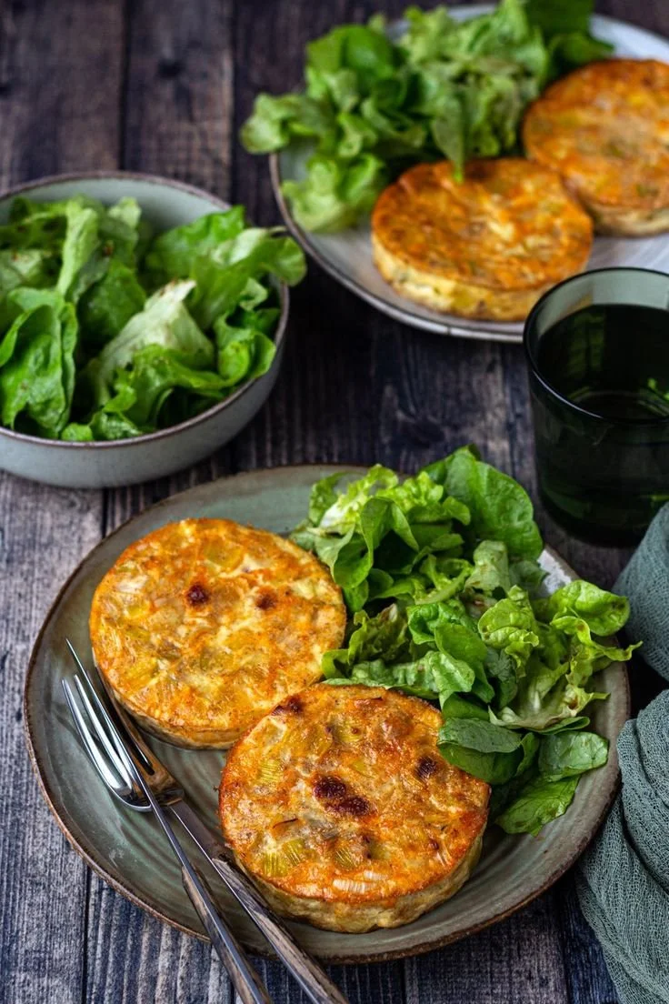 Quiche sans pâte aux poireaux et chorizo faite maison
